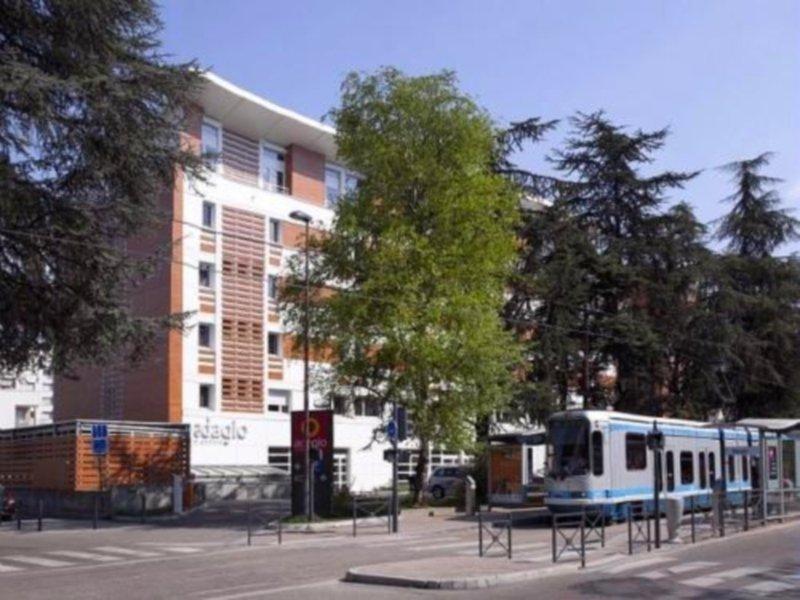 The Originals Residence Kosy Appart'Hotels - Les Cedres Grenoble Exteriör bild